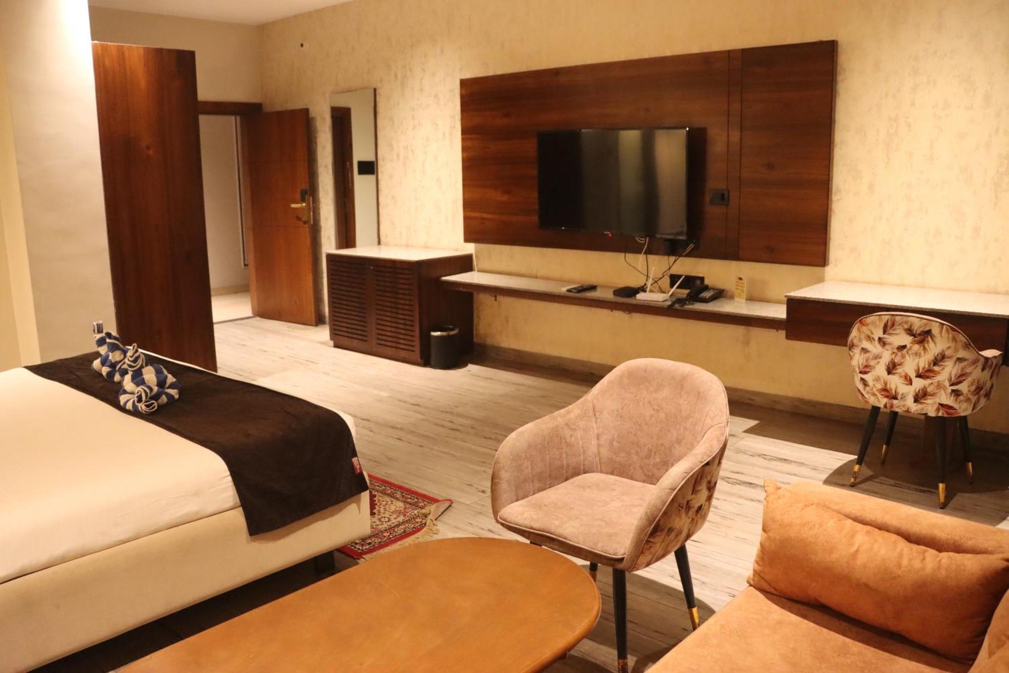Motel Bilaspur City Exterior foto